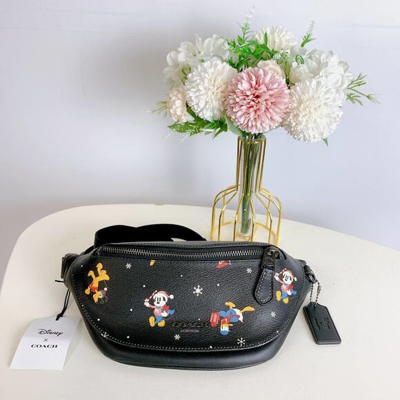 Coach CL964 Disney X Coach Warren Mini Belt Bag IN Black Multi - Picture 3 of 9